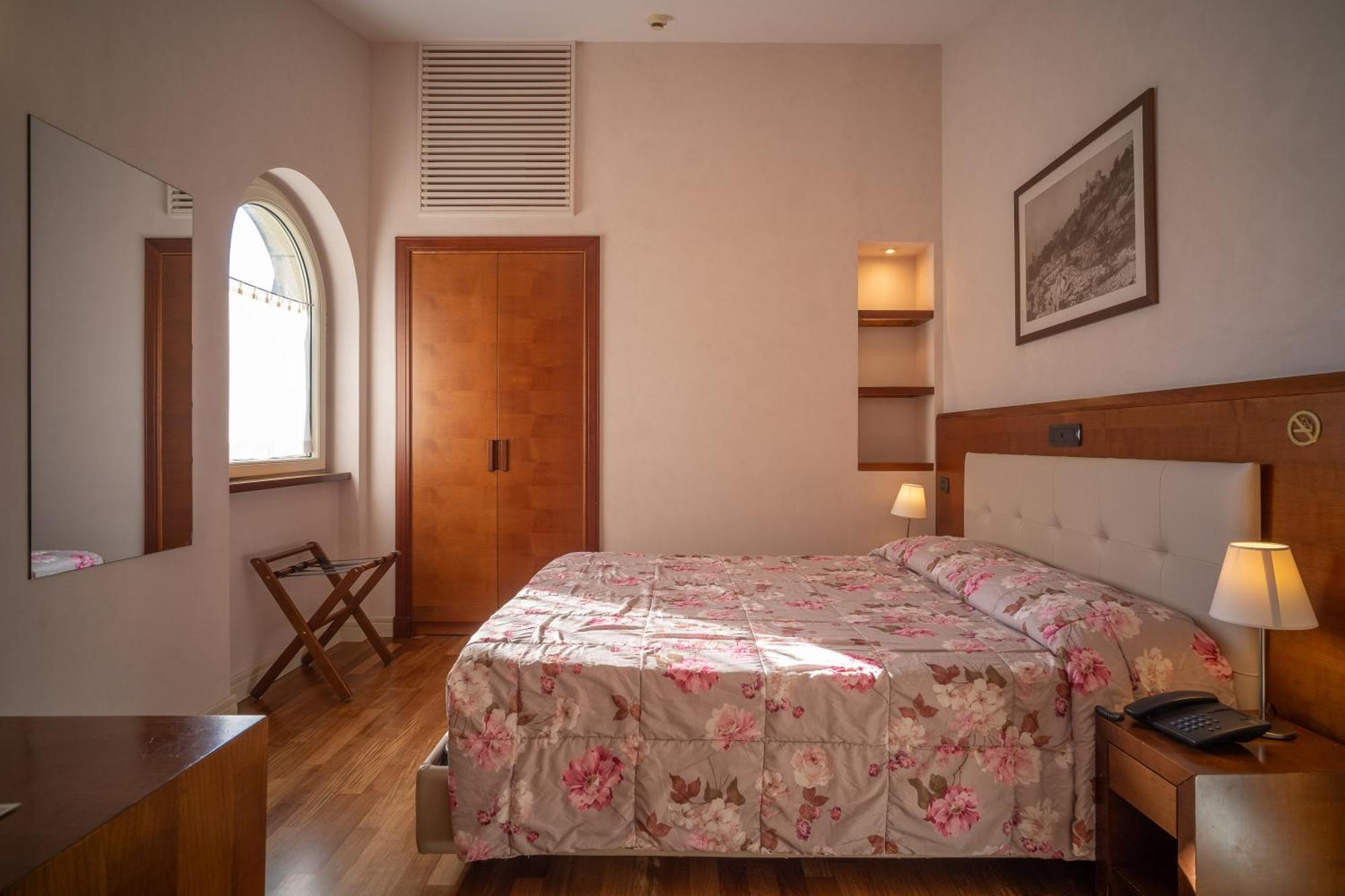 Hotel Rosa San Marino Luaran gambar